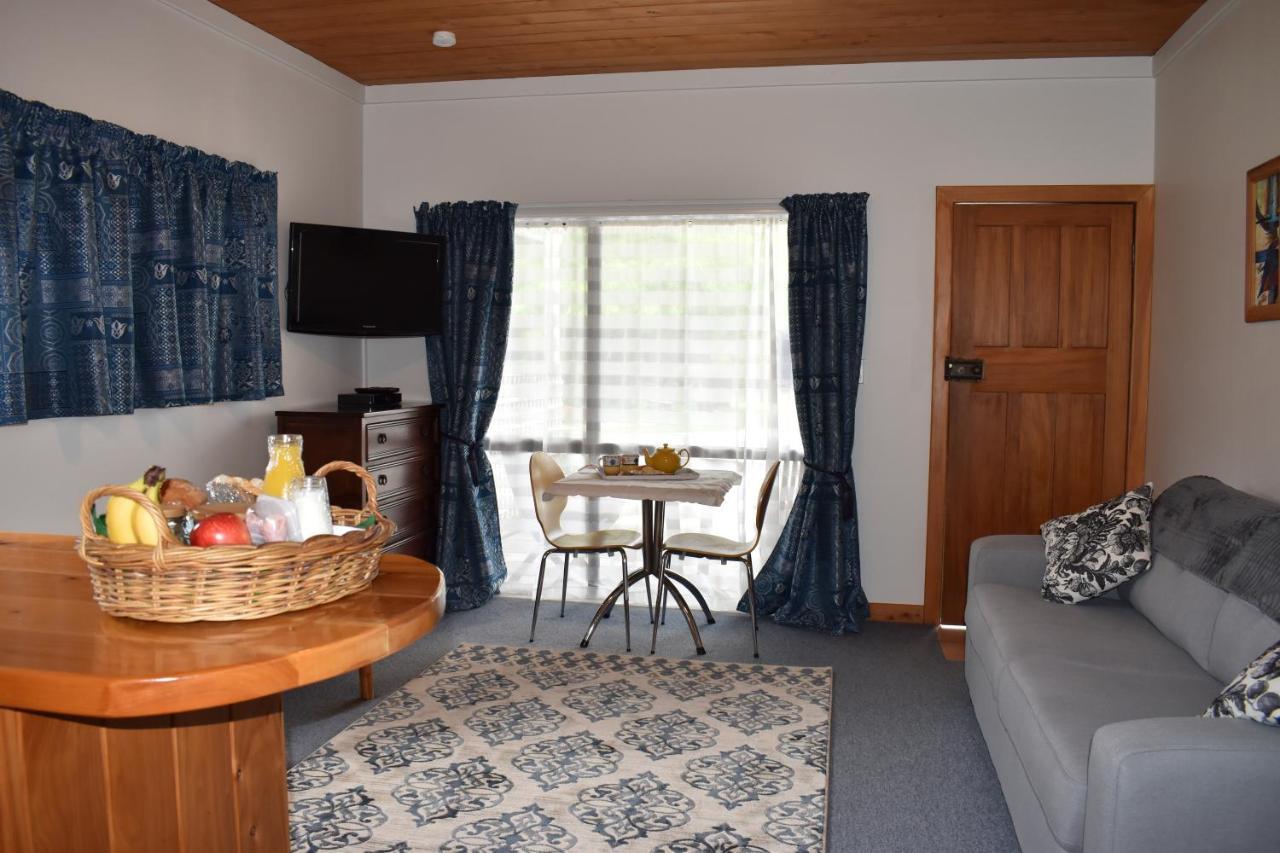 Bed and Breakfast Olivista Masterton Esterno foto