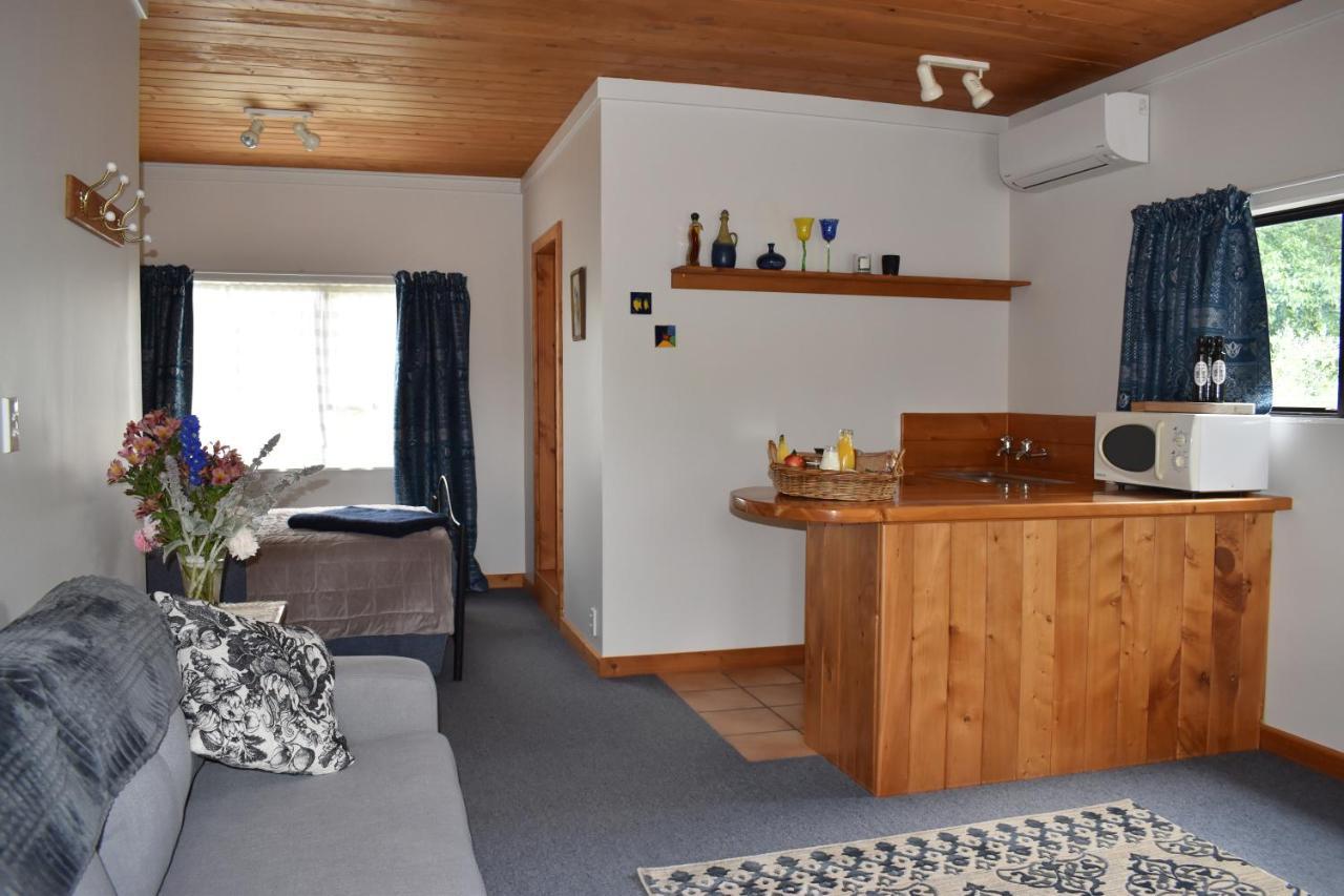 Bed and Breakfast Olivista Masterton Esterno foto
